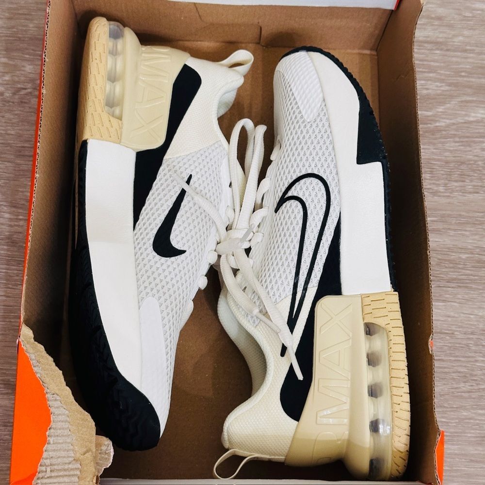Nike Air Max Alpha Trainer 6 Sail/Coconut Milk/Team Gold/Black Training Shoes
